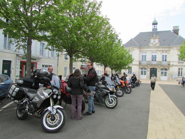 2 - pause café à Aigre