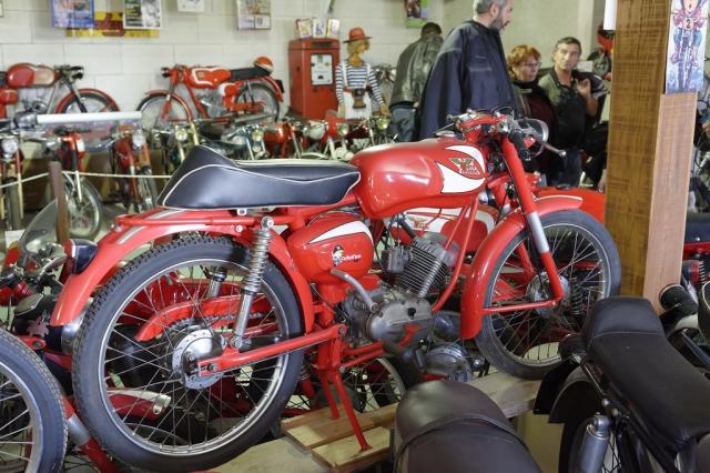 4-musée motos cyclos (30)
