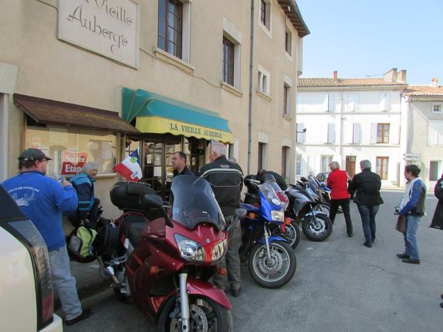 4 - pause restaurant à La Rochefoucault