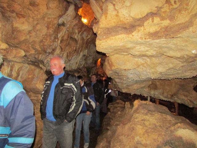 4 - visite des grottes du Queroy (17)