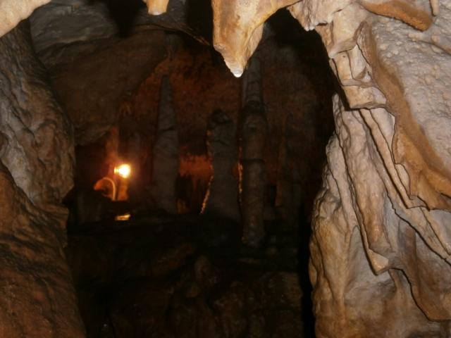 4 - visite des grottes du Queroy (37)