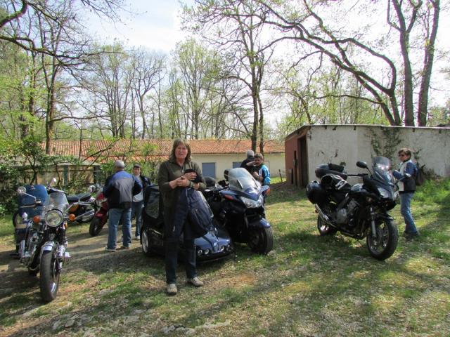 4 - visite des grottes du Queroy